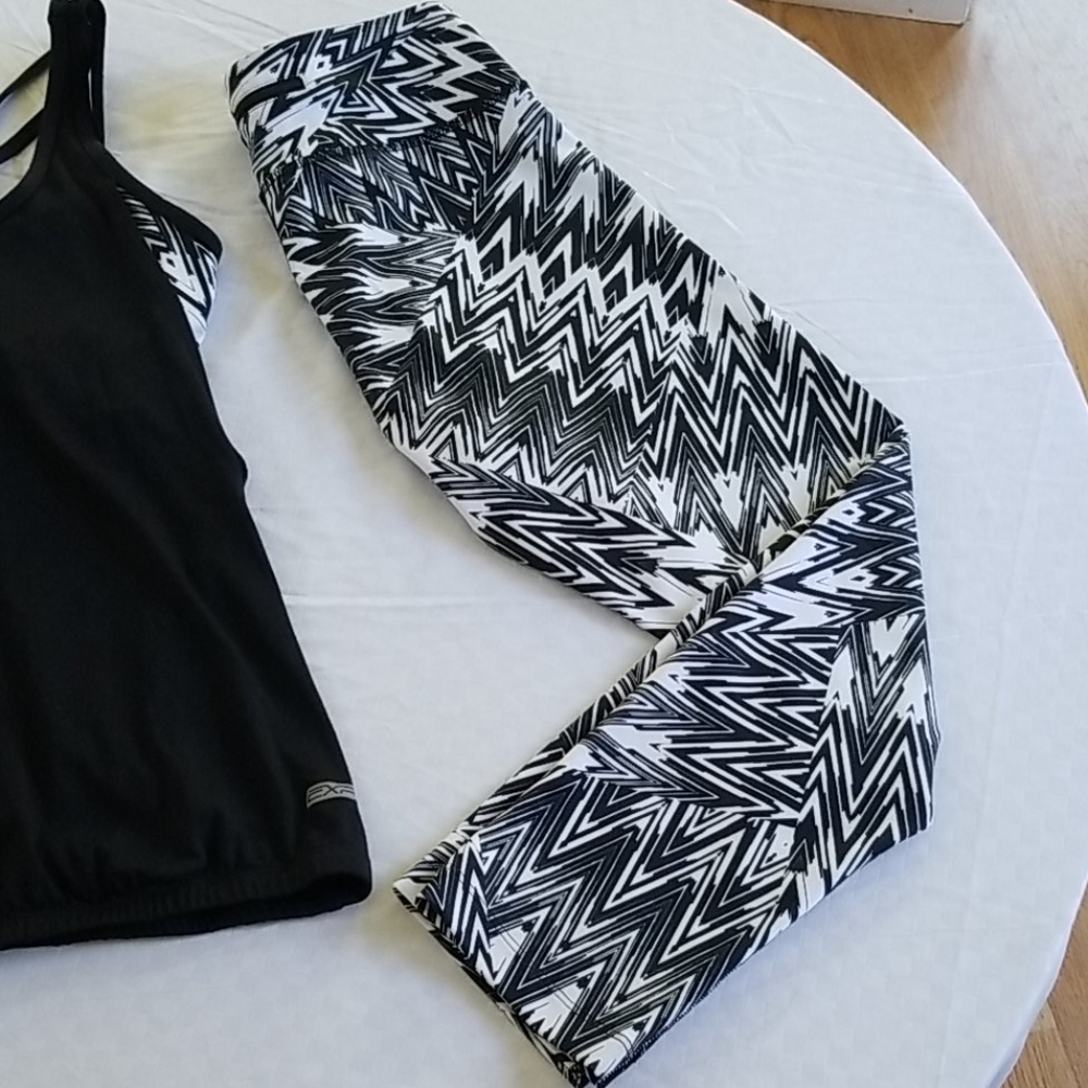 Exp Core Express Workout Set Of Capris And Tank S - image 3